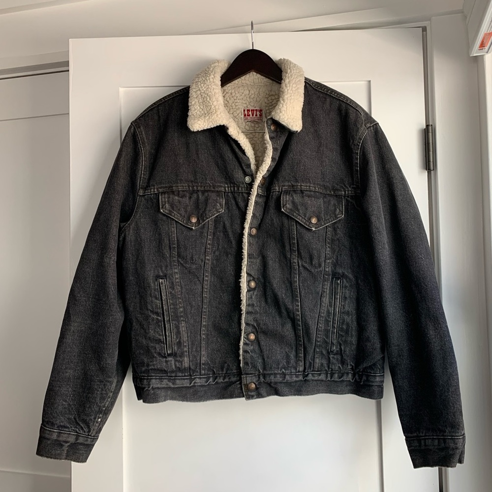 LEVI’S Vintage oversized sherpa jean jacket